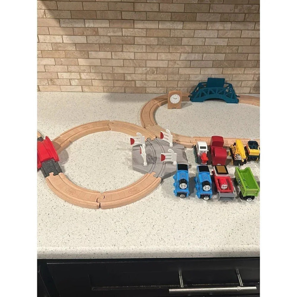 thomas and friends track with trains BB - Picture 3 of 5